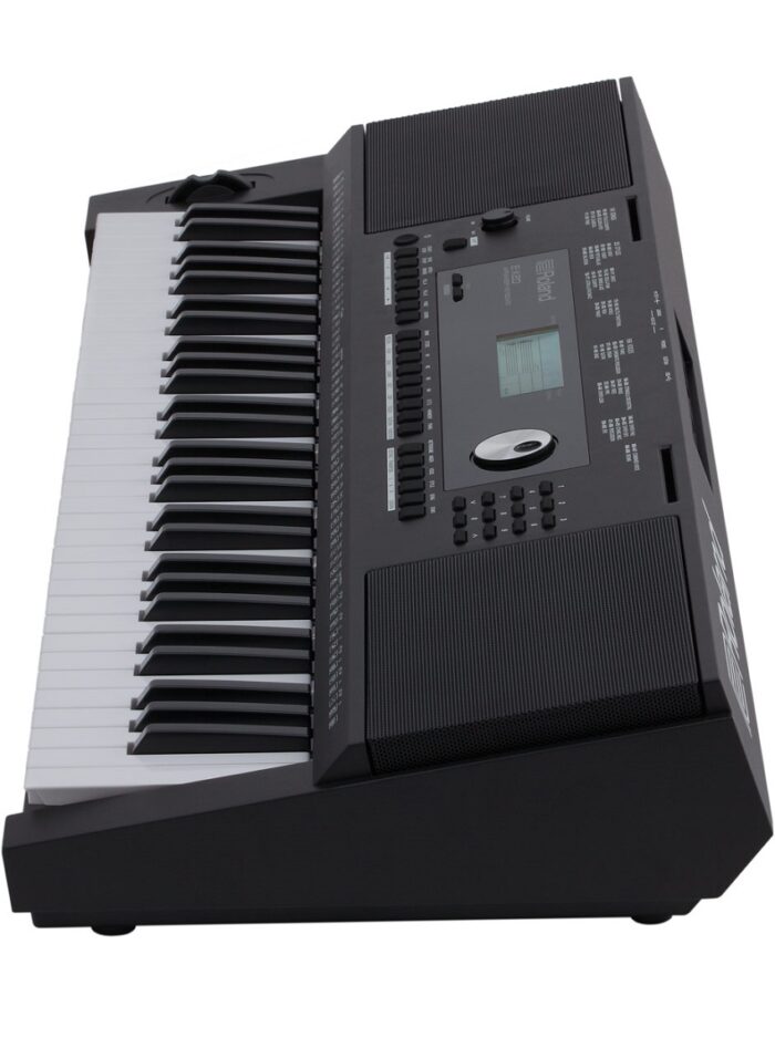 Roland E-X20 Arranger Keyboard_side_gal