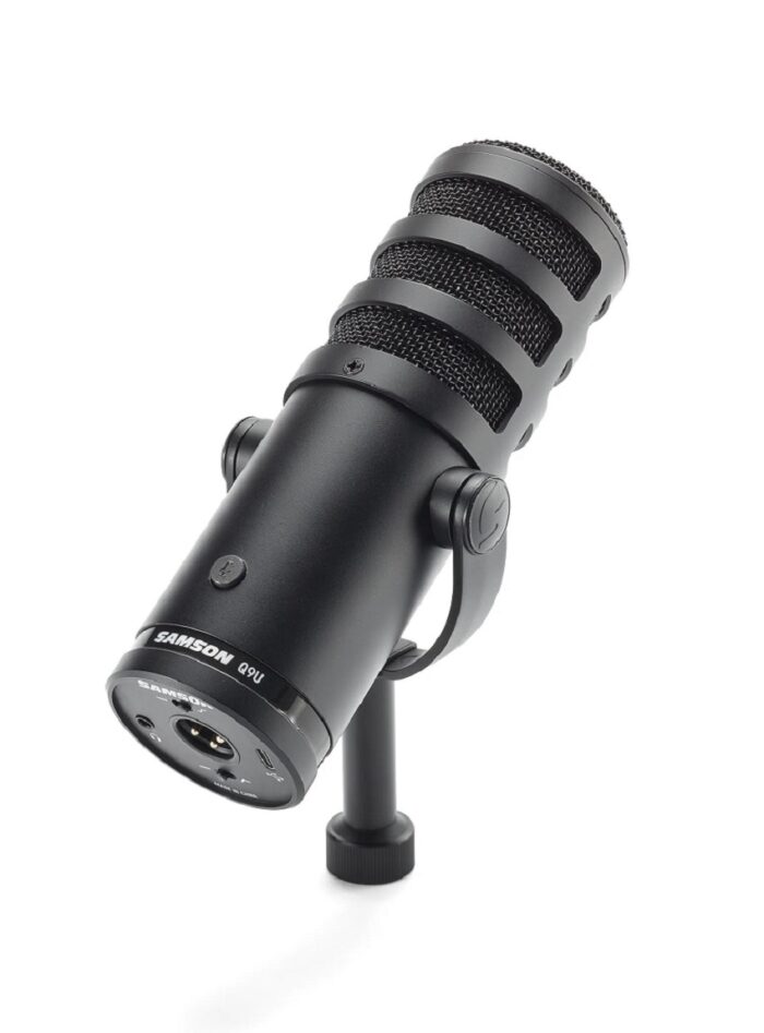 Samson Q9U XLRUSB Dynamic Broadcast Microphone-Angled-Back