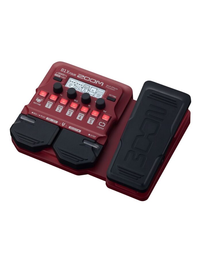 Zoom B1X FOUR Bass Multi-effects Pedal_slant