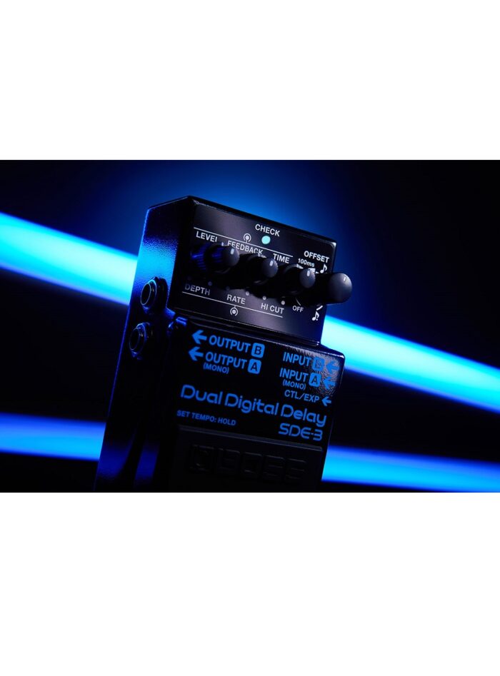 Boss SDE-3 Dual Digital Delay Pedal_gal_02